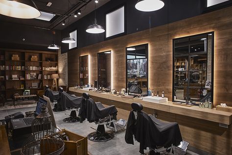 Wooden Barbershop Interior, Modern Barber Shop Ideas, Barber Shop Interior Design, Barber Interior, Barber Shop Design, Modern Barbershop, Modern Barber Shop, Barber Shop Vintage, Barbershop Design Interior