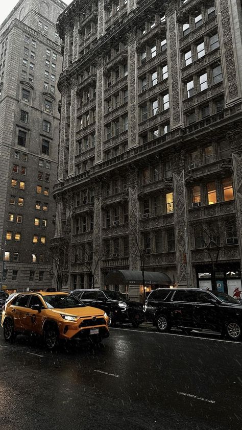 Uptown New York, Dark City, Hotel California, Nyc Life, New York Life, City Vibe, Snowy Day, Dream City, Night City