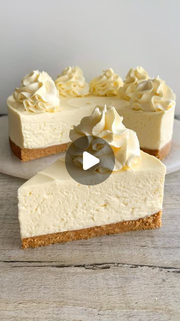 Cold Cheesecake, Cheese Cakes Recipes Classic, Cream Cheese Pound Cake Recipe, Cheesecake Recipes Classic, Vanilla Cheesecake, Cream Cheese Pound Cake, Baked Cheesecake Recipe, Digestive Biscuits, Pound Cake Recipes