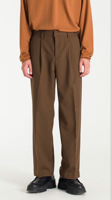 Slacks Men Outfits, Brown Slacks Men Outfits, Brown Slacks Outfit, Slacks Men, Slacks Outfit, Brown Slacks, Men Fashion Photoshoot, David Byrne, Mens Slacks