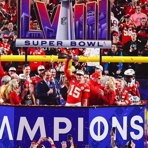 The Kansas City Chiefs pulled off a remarkable performance in the Super Bowl to defeat the San Francisco 49ers 25-22 and win the title for a second straight season. Star player Patrick Mahomes stole the show with the winning dive to lead his team to their third title in five years, with this one proving to be unexpected owing to the conditions involved.  The team relied on their defence, in spite of Mahomes, Travis Kelce and Rashee Rice being in the team. And the orchestration paid off in... Super Bowl Tickets, Allegiant Stadium, Ponce Puerto Rico, Chiefs Kingdom, Superbowl Champions, Halftime Show, Chiefs Football, The Chiefs, Patrick Mahomes