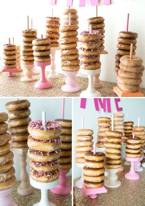 You have to see this DIY wedding donut bar! How adorable would this be at a Bridal Shower?? Wedding Donut Dessert Table, Donut Dessert Table, Wedding Donut Bar, Donut Bar Wedding, Donut Walls, Party Breakfast, Presentation Food, Donut Stand, Diy Dessert