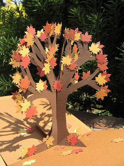 cards Origami Tree, Diy Pop Up Cards, Popup Cards, Pop Up Books, Pop Up Art, Paper Pop, Paper Tree, Autumn Crafts, Up Book