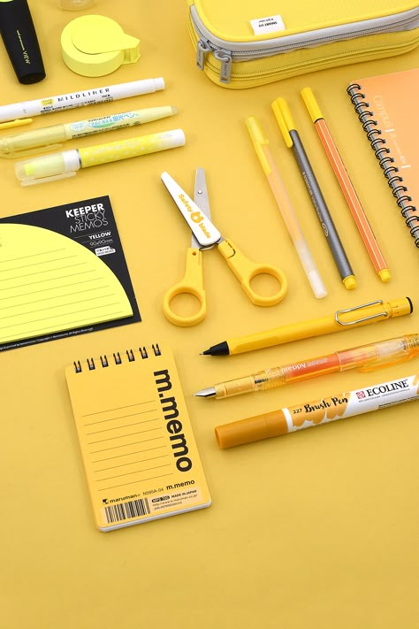 We have a wide variety of yellow colored stationery available at JetPens.com. Colorful School Supplies, Art Supplies Photography, Back To School Product Photography, Stationery Photoshoot, Trendy Multicolor Back To School Stationery, Playful Multicolor Stationery For School, Multicolor Back To School Stationery With Pen Slots, Playful Multicolor Stationery With Pen Slots, Yellow Stationery