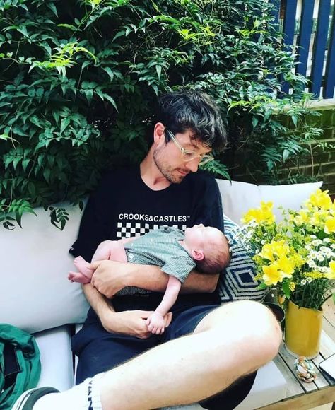 Dan Smith Bastille Girlfriend, Dan Bastille, Dan Smith Bastille, Daniel Campbell, Dan Campbell, Holding A Baby, Laura Palmer, Dan Smith, Stay Awake