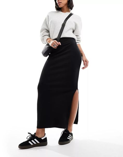 Pimkie column maxi skirt in black | ASOS Ribbed Maxi Skirt Outfit, Long Black Skirt Outfit, Rok Outfit, Black Skirt Outfits, Long Skirt Outfits, Column Skirt, Maxi Skirt Outfits, 2024 Style, Winter Skirt