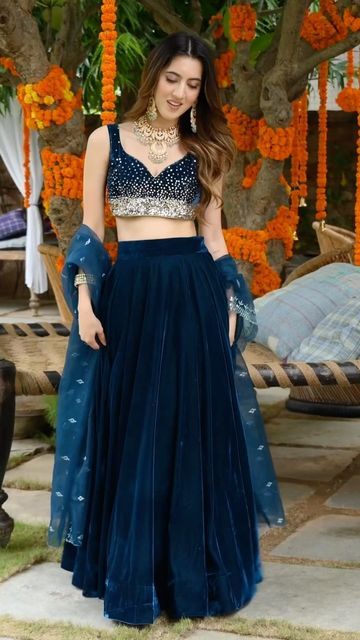 Blue Velvet Lehenga, Lehenga Designs Latest, Blue Blouse Designs, Engagement Lehenga, Indian Bridesmaid Dresses, Velvet Lehenga, Most Paused Movie Scenes, Simple Lehenga, Wedding Lehenga Designs