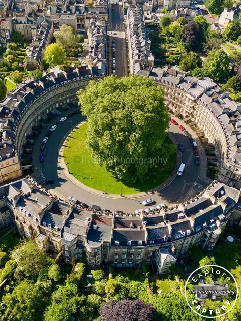 The Circus. Bath, England. The Circus Bath, Georgian Architecture, Bath England, Kingdom Of Great Britain, Alternate History, The Circus, Northern Ireland, Great Britain, Circus