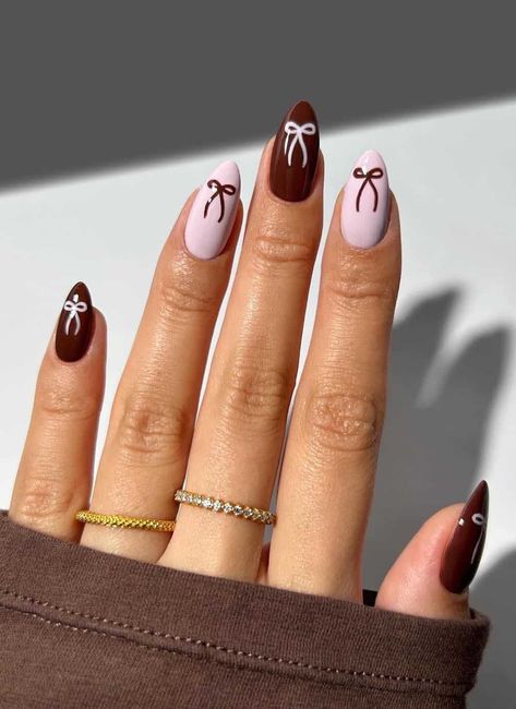 40+ Stunning Thanksgiving Nails We're Oh-So Grateful For! Fall Thanksgiving Nails, Brown Nail, Kutek Disney, Thanksgiving Nail Designs, Maroon Nails, Fall Nail Trends, Fall Gel Nails, Pumpkin Nails, Cute Nails For Fall