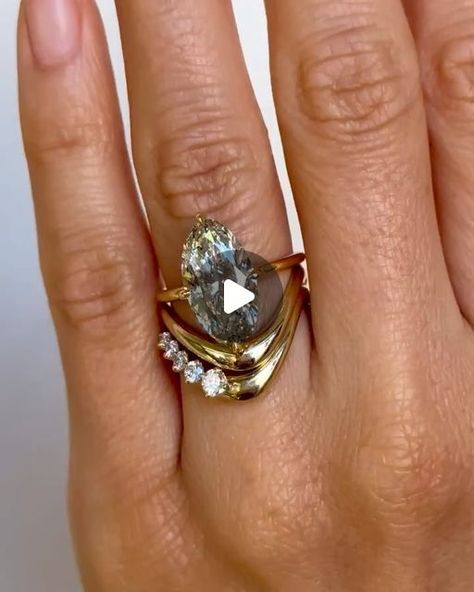 SOFIA KAMAN on Instagram: "Getting hand-sy 🤚   Can’t help but notice that you all LOVE these swirly, delicate hand reels. So here’s a compilation of the top 9 🪄  Engagement ring, bridal inspo, wedding ring, ring stack, wedding bands, proposal, engagement, 2024 bride, 2025 bride" Sofia Kaman Engagement Ring, Ring Stack Wedding Bands, Stack Wedding Bands, Ring Stack Wedding, Tania Sarin, 2025 Bride, Sofia Kaman, 2024 Bride, Ring Stack