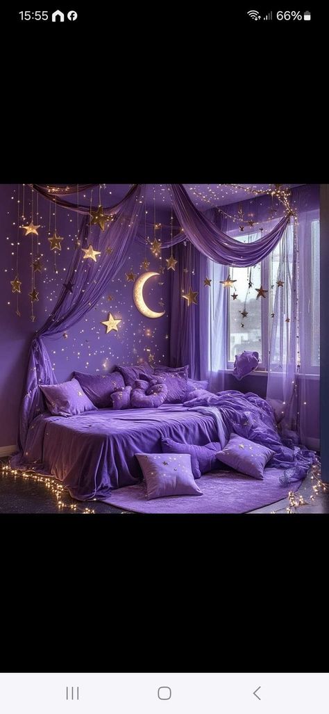 Twilight Sparkle Bedroom, Aesthetic Bedroom Ideas For Small Rooms Purple, Space Aesthetic Room Decor, Lavender Bedroom Aesthetic, Purple Toddler Bedroom, Light Purple Room Ideas, Purple Aesthetic Room Ideas, Purple Princess Room, Purple Butterfly Room