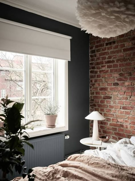 Blue bedroom with an exposed brick wall Brick Accent Wall Bedroom, Brick Wall Bedroom Ideas, Brick Bedroom Ideas, Brick Wallpaper Accent Wall, Exposed Brick Bedroom, Art Wall Aesthetic, Bedroom Brick Wall, Brick Wallpaper Bedroom, Brick Wall Bedroom