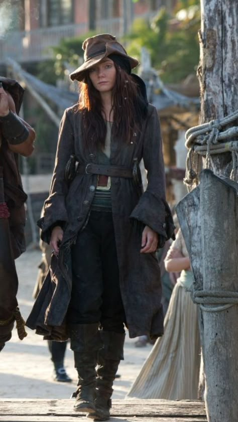 Pirates Outfit Ideas, Pirate Clothing, Pirate Core, Pirate Aesthetic, Costume Viking, Ren Faire Outfits, Pirate Cosplay, Fair Outfit, Ren Faire Costume