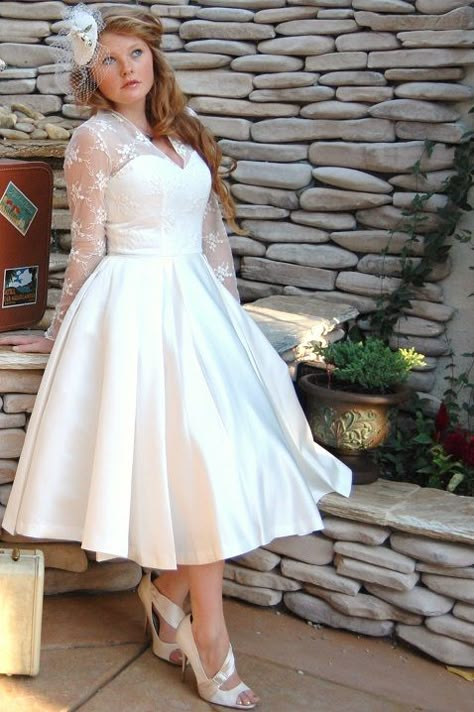 Knee Length Wedding Dress Plus Size, Plus Size Tea Length Wedding Dress, Tea Length Wedding Dress With Sleeves, Pin Up Wedding Dress, 1950s Tea Length Wedding Dress, 50s Style Wedding Dress, Retro Wedding Dress, 50s Wedding Dress, Tea Length Wedding Dress Vintage