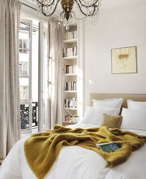 Paris Bedroom Decor Ideas, Kasha Paris, Parisian Inspired Bedroom, Paris Bedroom Ideas, Parisian Style Bedroom, Paris Bedroom Decor, Guest Room Colors, Paris Themed Bedroom, Parisian Bedroom