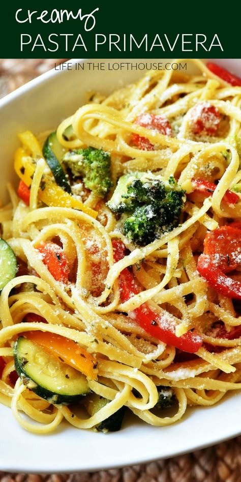 Creamy Pasta Primavera, Burger Vegetarian, Pasta And Veggies, Vegetable Pasta Recipes, Sandwich Vegetarian, Primavera Recipe, Pasta Primavera Recipe, Pasta Side Dishes, Pasta Sides