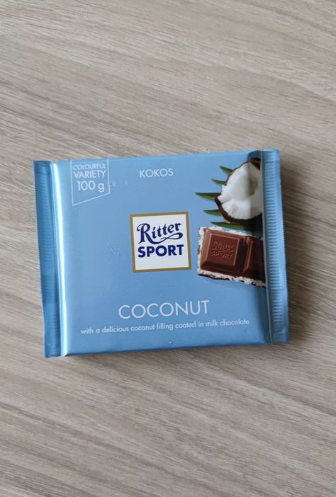 ritter sport, coconut, chocolate, my photo Ritter Sport Chocolate, Aesthetic Oc, Coconut Chocolate, Ritter Sport, Grocery Foods, Food Obsession, All Pins, Enjoy Life, Chocolate Milk