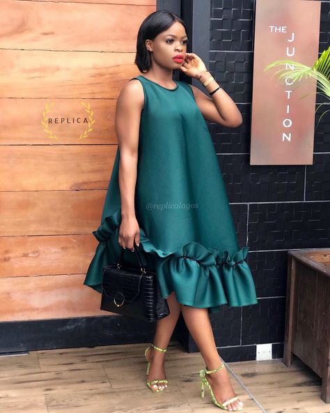 Emerald green ruffle scuba dress by Nigerian staple Ready to wear designer @ReplicaLagos Vintage Sundress, Bohemian Summer Dresses, Holiday Maxi Dress, Long Sundress, Elegant Midi Dresses, Solid Color Dress, Long Midi Dress, Design Dresses, Midi Dress Summer