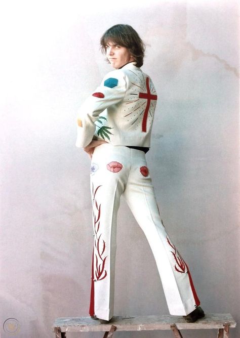 GRAM PARSONS Orig. Jim McCrary Photograph FLYING BURRITO BROTHERS Nudie Suit | #1901306724 Suit Cake, Suit Portrait, Lobster Dress, Nudie Suit, Flying Burrito Brothers, Gram Parsons, Western Costume, Embroidered Suits, Emmylou Harris