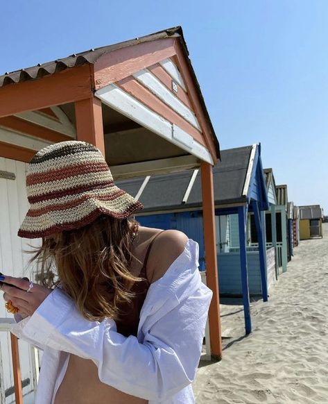 Crochet beach coverup