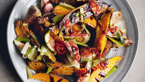 Bock Choy Recipes, Zatar Recipes, Fresh Fig Recipes, Cholesterol Meals, Middle East Food, Herb Roasted Potatoes, Cheap Clean Eating, Wedding Food Ideas, Fig Recipes