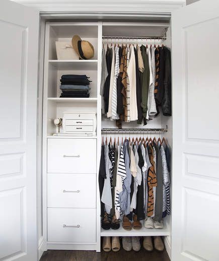 After: Stylishly Sorted | Whether you just moved into a new home with big, empty closets or you’re battling a closet that’s been cluttered for years, these three closet overhauls by ultra-organized (and super-stylish) bloggers are full of smart tidying tips. Flip through these inspiring before-and-after photos, then shop the sources. Your dream closet awaits. Tidying Tips, Diy Kast, Master Closet Organization, Closet Small Bedroom, Organized Closet, Walking Closet, Tiny Closet, Reach In Closet, Organizer Ideas