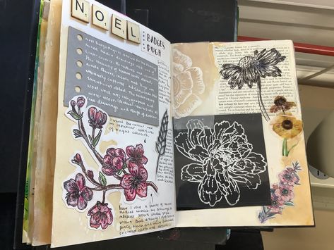 Natural Forms Artists, Final Design Page Sketchbook Ideas, Title Page Art, Nature Art Projects, Gcse Flowers Sketchbook, Gcse Art Sketchbook Layout, Art Portfolio Layout, Artist Study, Art Gcse Artist Research Page