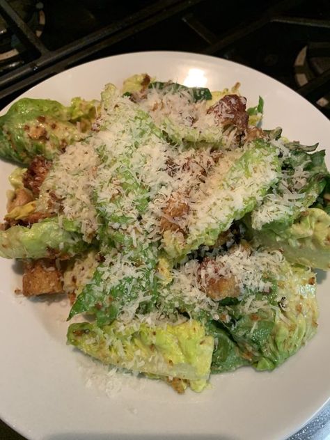 Perfect Caesar Salad, Restaurant Caesar Salad, Table Side Caesar Salad, Fancy Lunch Ideas, Fancy Salad, Chicken Caesar Pasta, Caesar Pasta Salad, Caesar Pasta, Chicken Caesar Pasta Salad