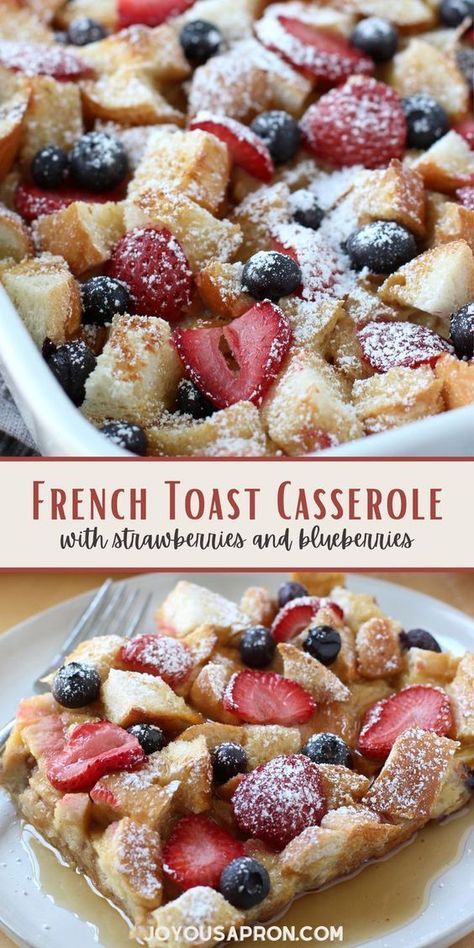 Berry French Toast Casserole, Berry French Toast, Christmas Breakfast Recipe, Toast Casserole, Halloween Fest, French Toast Casserole, Christmas Breakfast, Breakfast Recipes Casserole, Breakfast Brunch Recipes