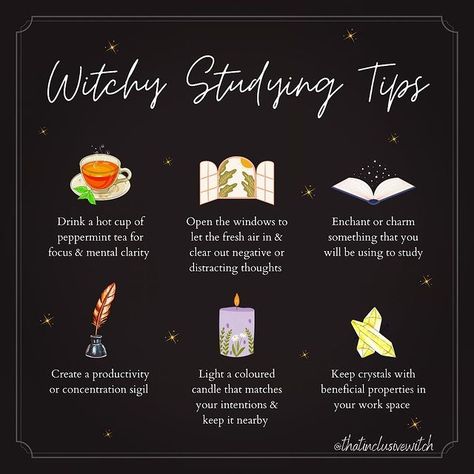 That Inclusive Witch | Maddy ☾ (@thatinclusivewitch) • Photos et vidéos Instagram Last Year Of School, Lunar Witch, Studying Tips, Witch Tools, Witch Rituals, Eclectic Witch, Wiccan Spell Book, Witchcraft Spell Books, Moon Witch