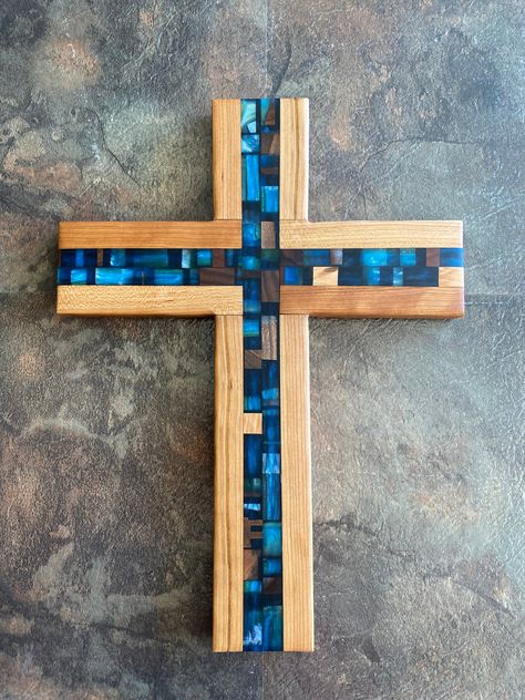 Christian decor, cross, Christian wall hanging, Jesus gift, cross gift, crucifix, Christian gift, wedding gift, confirmation gift, jesus by TrueGritWorkshop on Etsy Wood Crosses Ideas Rustic, Wooden Cross Ideas, Wood Cross Crafts, Christian Wood Crafts, Cross Wood Projects, Wooden Crosses Handmade, Wood Crosses Ideas, Epoxy Cross, Jenga Crafts