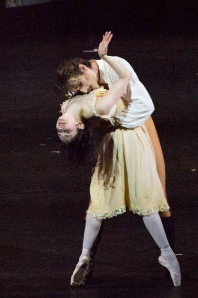 Ballet Reference Poses Couple, Ball Room Dancing Reference, Ball Dancing Reference, Beautiful Dance Videos, Ballerina Reference Pose, Ballet Reference Poses, People Dancing Reference, Dancing Poses Reference, Begging Pose Reference