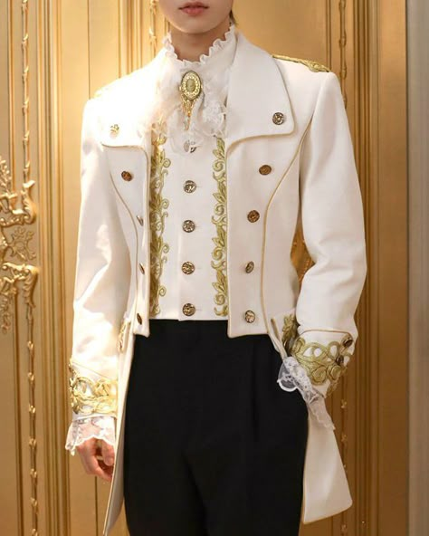 Border Carnival, Hee Seung, Prince Clothes, Don Pedro, Royal Aesthetic, Royal Outfits, Lee Heeseung, Jong Suk, Lee Jong Suk