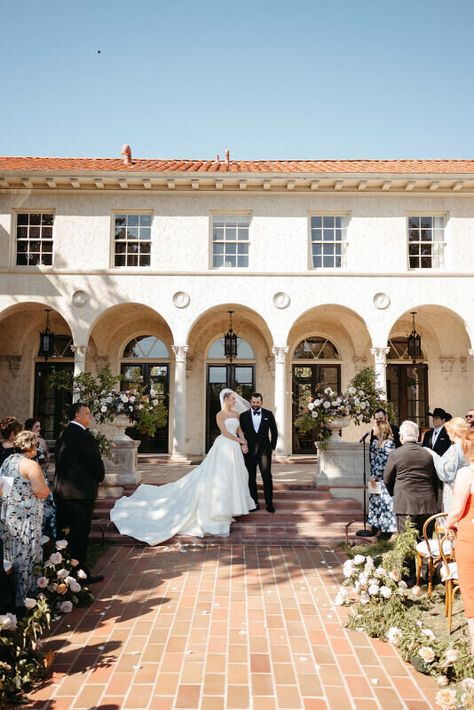 Austin Area Weddings | Commodore Perry Estate | Aubre & Brendan Mandoon Estate Wedding, Abbeywood Estate Wedding, The Cooper Estate Wedding, Contemporary Wedding Flowers, Commodore Perry Estate Wedding, Luxmore Grande Estate Wedding, Commodore Perry Estate, Al Fresco Wedding, Wedding Floral Design