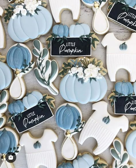 Blue Pumpkin Cookies, Fall Boy Baby Shower Ideas, November Baby Shower Ideas, Cookies For Baby Shower, Pumpkin Theme Baby Shower, Lil Pumpkin Baby Shower, November Baby Shower, Baby Boy Cookies, Fall Baby Shower Themes