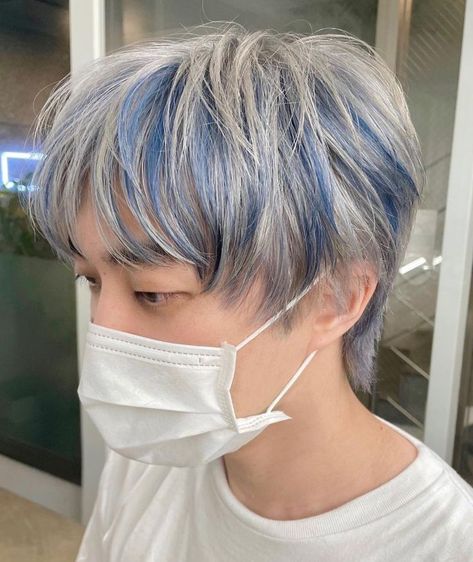 Men Blue Highlights Hair, Silver Blue Hair Men, Silver Hair With Blue Highlights, Male Hair Color Ideas For Men, Light Blue Hair Men, Grey Hair With Blue Highlights, Silver Hair Male, Blue Highlights In Blonde Hair, Dyed Hair Male