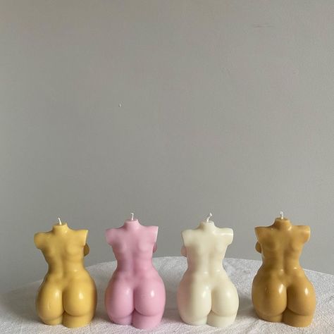 Body Candles, Homemade Scented Candles, Candles Photography, Body Positivity, Candle Making, Christmas Presents, House Colors, Scented Candles, Candle Decor