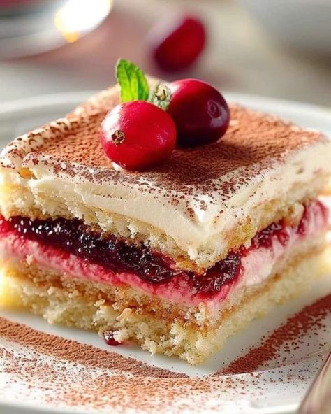 Yummy & very Good recipes | Cranberry Orange Tiramisu | Facebook Orange Tiramisu, Chef Gordon Ramsay, Chef Gordon, Martha Stewart Recipes, Mama Recipe, Tiramisu Recipe, Mascarpone Cheese, Cranberry Recipes, Cranberry Orange