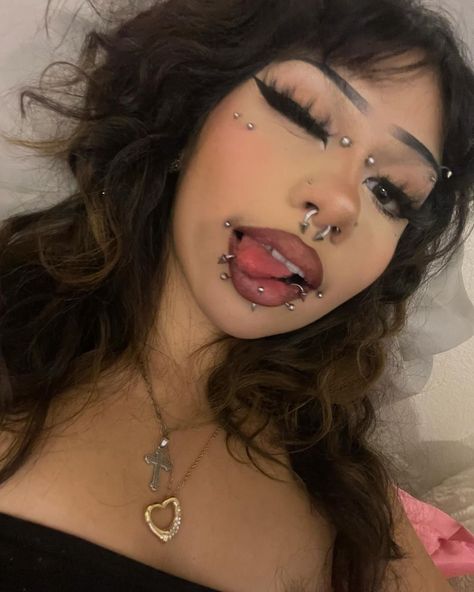 Instagram photo by @slump666637985 • Jan 18, 2024 at 3:36 AM Deftones Girl, Anti Eyebrow Piercing, Piercing Bridge, Emo Piercings, Cut Wolf, Anti Eyebrow, Vertical Labret Piercing, 90s Makeup Look, Piercing Eyebrow