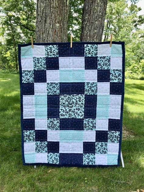 Infant Quilt Ideas, Tummy Time Quilt Pattern, Four Fabric Quilts, Quick Lap Quilts, Teal Quilt Patterns, Easy Lap Quilts For Beginners, Quilts For Baby Boys, Easy Quilts Patterns, 4 Fabric Quilt Pattern