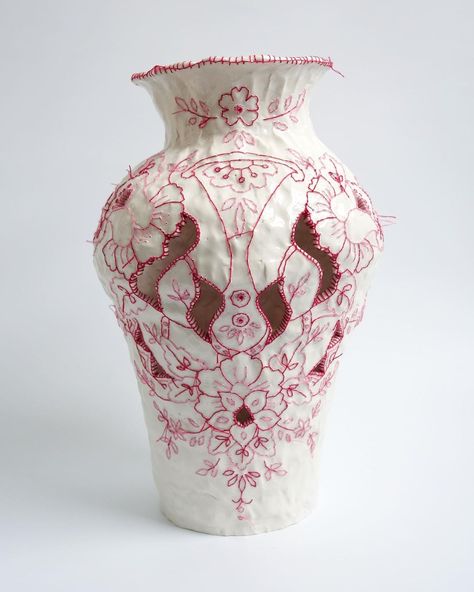 Caroline Harrius | My new favourite 🌹 #ceramics #porcelain #contemporaryceramics #contemporarycraft #embroidery #vase #interiordesign #keramik #konsthantverk … | Instagram Flower Ceramics, Modern Marie Antoinette, Ap Ceramics, Glaze Painting, Creative Sculpture, Painting Ideas On Canvas Aesthetic, Ceramics Vase, Ceramic Wall Hanging, Canvas Aesthetic