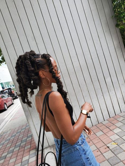 Jumbo Braids Aesthetic, Big Marley Twists Long, Jumbo Messy Twists, Jumbo Braids 4c Hair, Marley Twists Natural Hair, Hairstyle With Marley Hair, Long Chunky Twists, Jumbo Twists On Natural Hair, Jumbo Twist Ponytail