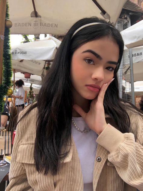 Black Hair With Headband, Headband Black Hair, Brown Photoshoot, Witchy Outfits, Window Reflection, Old Outfits, Headband Outfit, White Headband, Preppy Look