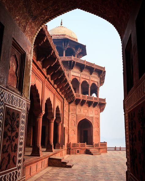 If you're visiting the Taj Mahal, a top tip is to also make a stop at the nearby Agra Fort - a beautiful 16th-century, red sandstone building that was once the primary residence of the emperors of the Mughal Dynasty and is now a UNESCO World Heritage site. Agra Red Fort, Europe Travel Photos, Agra India, Agra Fort, Red Fort, Europe Holidays, Cities In Italy, India Tour, Travel Around Europe