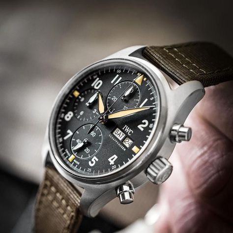 SMITHS W10 | MADE IN ENGLAND on Instagram: "The IWC Chronograph Spitfire! This one need no further explanation. Its just perfect! Thank you IWC! Wish you IWC lovers a lovely weekend🥃 Watch reference: - IWC Spitfire Chronograph - case size: 41mm - Ref.: IW387901 - cal.: 69380 - strap: IWC green Canvas - IWC buckle - Camera: Leica Q --------------------------- #militarywatches #watchaddict #dailywatch #swissmade #militarywatches #milwatch #classicwatches #w10 #iw387901 #britischwatches #chro Iwc Spitfire, Iwc Chronograph, Leica Q, Watch Reference, Military Watches, Classic Watches, Swiss Made, Leica, Will Smith