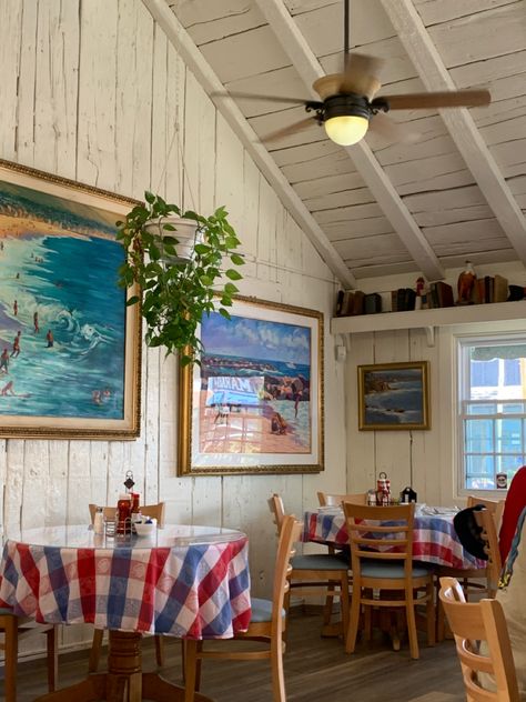 Beach Town Life Aesthetic, Lake Coffee Shop, New England Coffee Shop, Nantucket Coffee Shop, Seaside Cafe Aesthetic, Coastal Coffee Shop Aesthetic, Brindleton Bay Aesthetic, Coastal Cafe Exterior, Blue Coffee Shop Aesthetic