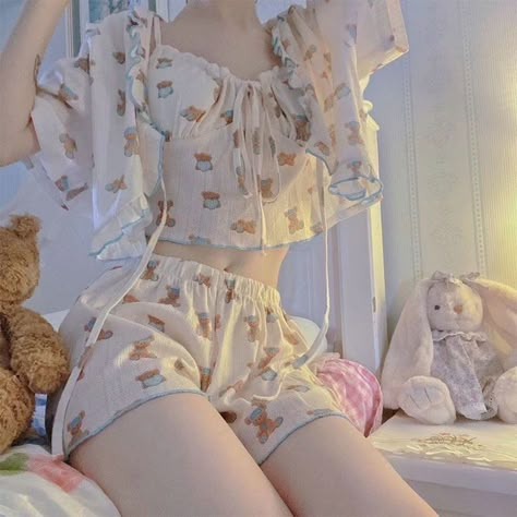 Cute Night Outfits, Neat Casual Outfits, Cute Pajama, Sleep Clothes, Sleepwear Fashion, Cute Pajama Sets, Cute Sleepwear, Fashion Top Outfits, Kawaii Fashion Outfits