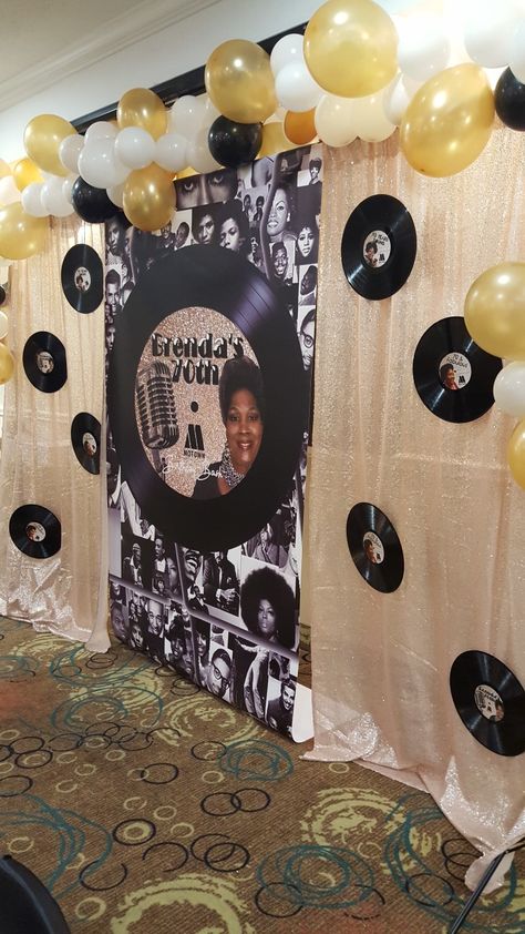 1970s Theme Party Ideas, Soul Train Party Centerpieces, 70s Theme Backdrop, Motown Party Decorations, Motown Decorations, Soul Train Party Ideas, Soul Train Themed Party Decorations, Retro Theme Decoration, Album Release Party Ideas