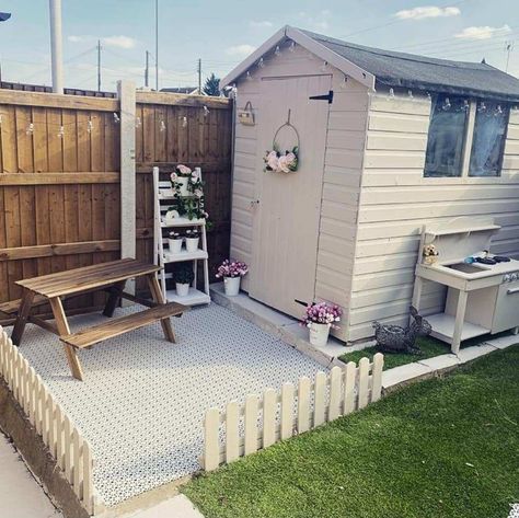 AS SUMMER gets closer DIY fans are giving their gardens a glow up, with one couple pulling out all the stops to transform their old shed into a playhouse for their three-year-old daughter. Instead of using their garden shed to house their tools and other unwanted bits, parents Chloe Huggins and Ross Bliss decided to […] Small Garden With Shed, Shed To House, Shed House Ideas, Concrete Yard, Shed Playhouse, Diy Fans, French Country Interiors, Garden Playhouse, Shed Makeover