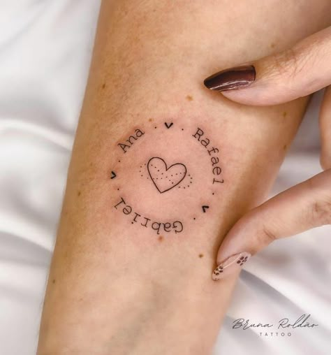 Kid Tattoos For Moms, Mum Tattoo, Kid Name Tattoo, Tiny Wrist Tattoos, Mom Tattoo Designs, Tattoos With Kids Names, Tasteful Tattoos, Mother Tattoos, Tattoo For Son